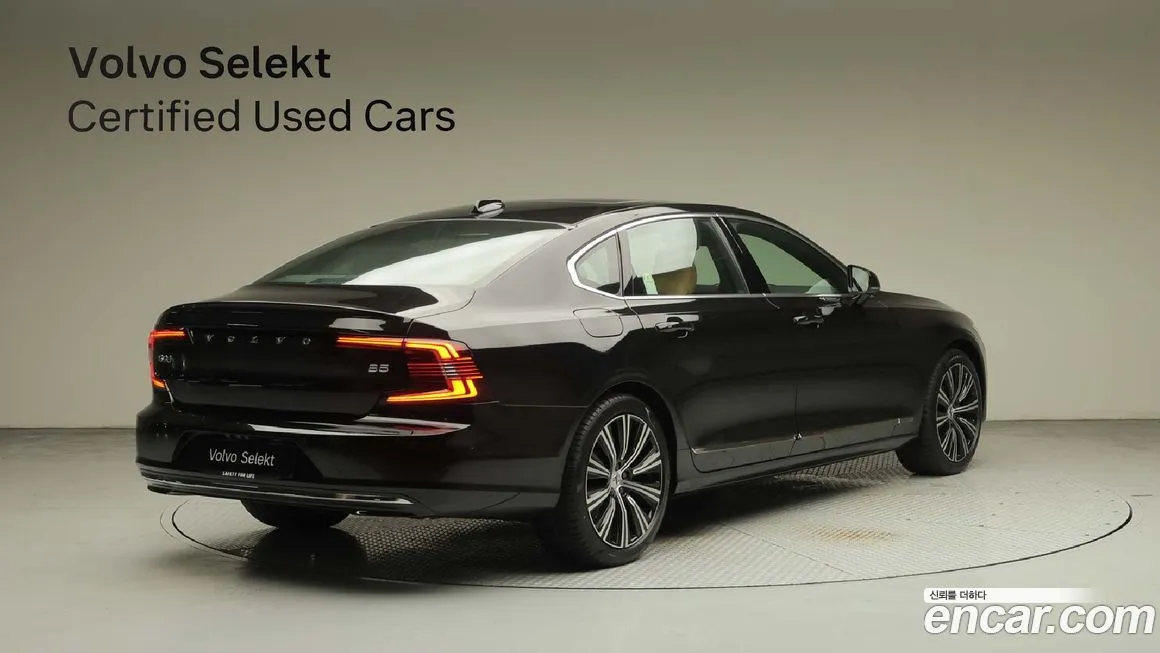 Volvo S90 — фото 4