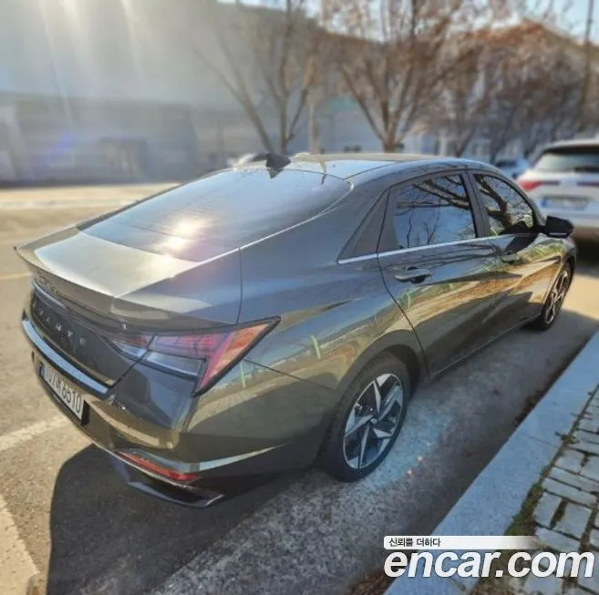 Hyundai AVANTE — фото 2