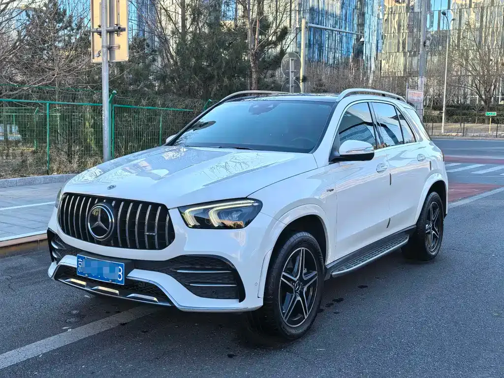 Mercedes-Benz GLE AMG — фото 1