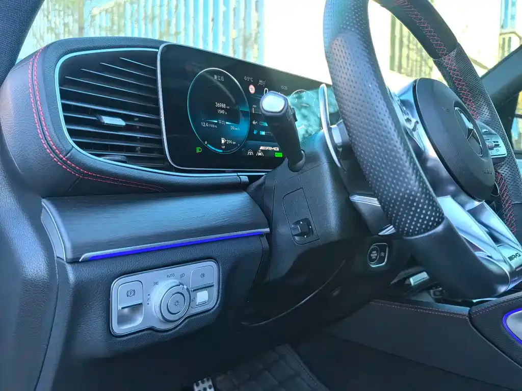 Mercedes-Benz GLE AMG — фото 7