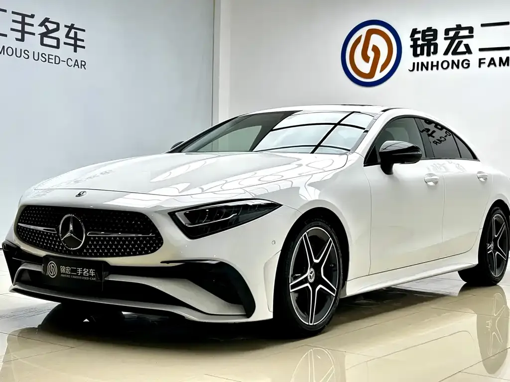 Mercedes-Benz CLS — фото 1