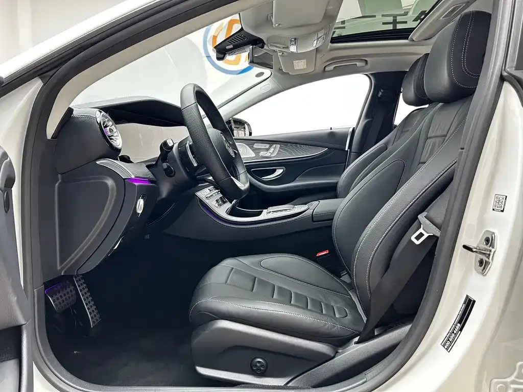 Mercedes-Benz CLS — фото 7