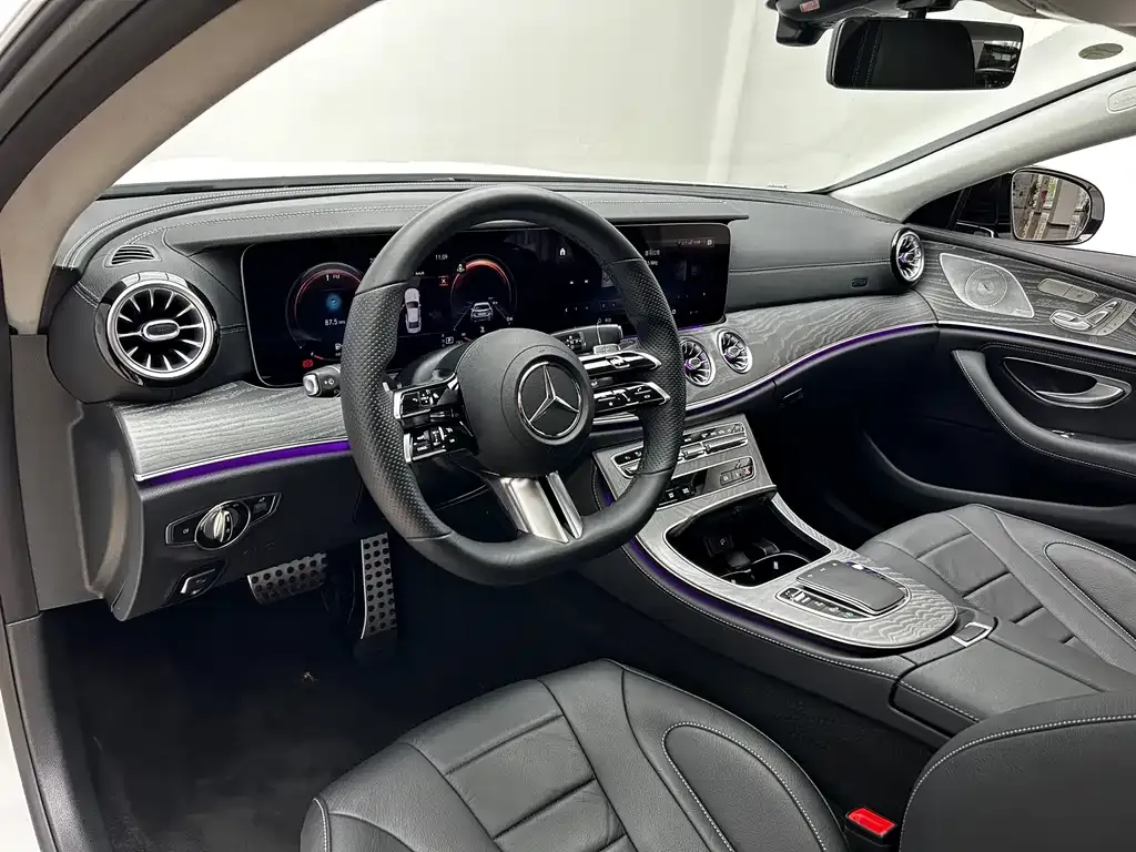 Mercedes-Benz CLS — фото 8