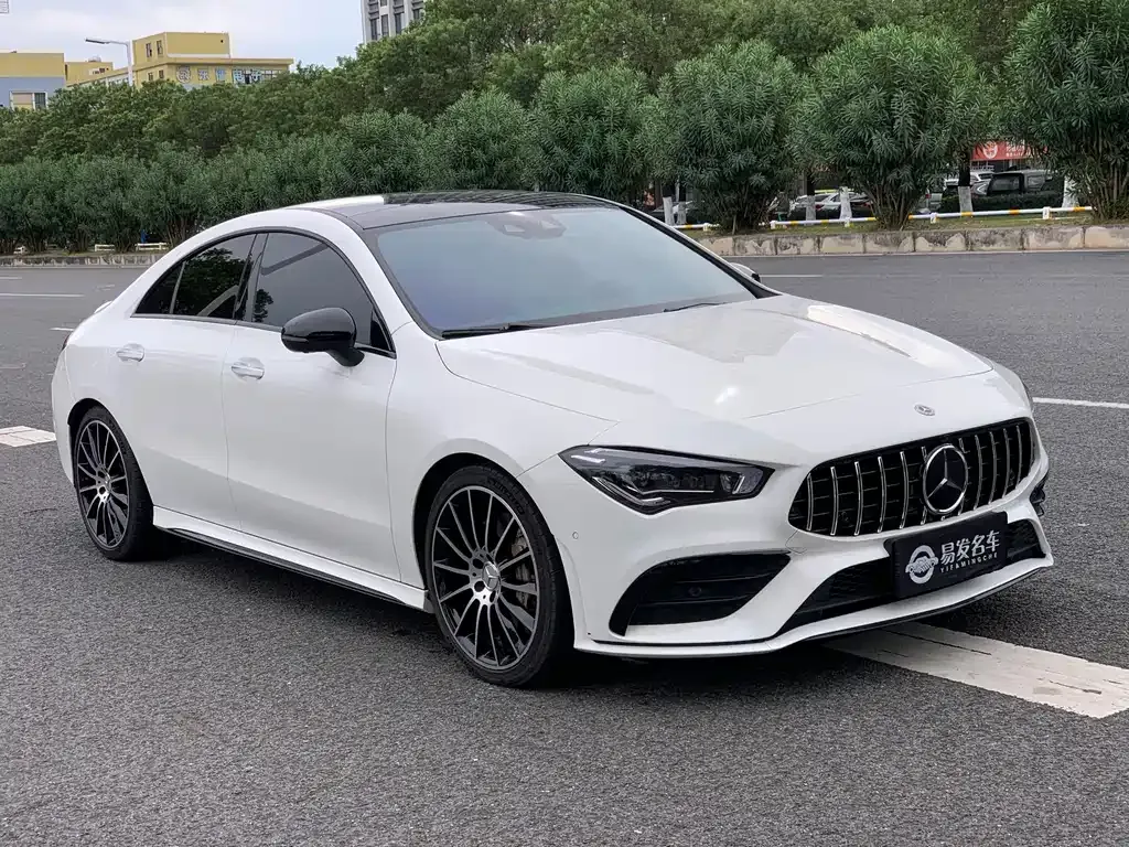 Mercedes-Benz CLA AMG — фото 3