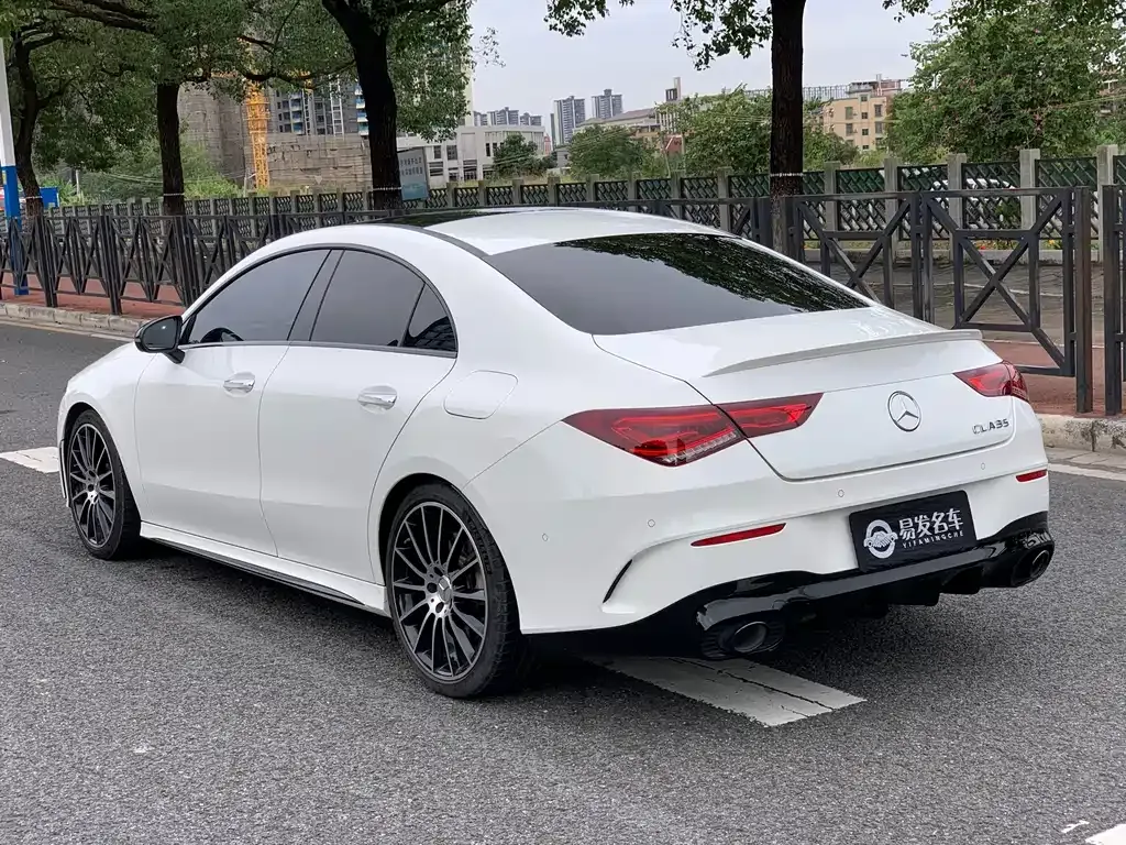 Mercedes-Benz CLA AMG — фото 6