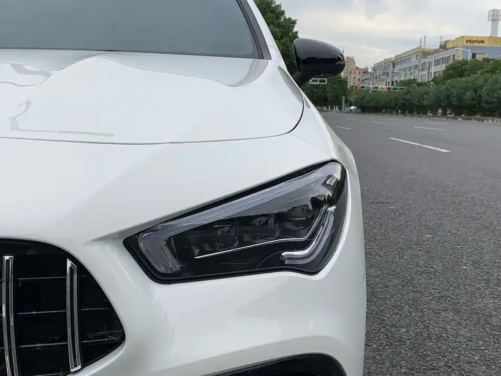 Mercedes-Benz CLA AMG — фото 8
