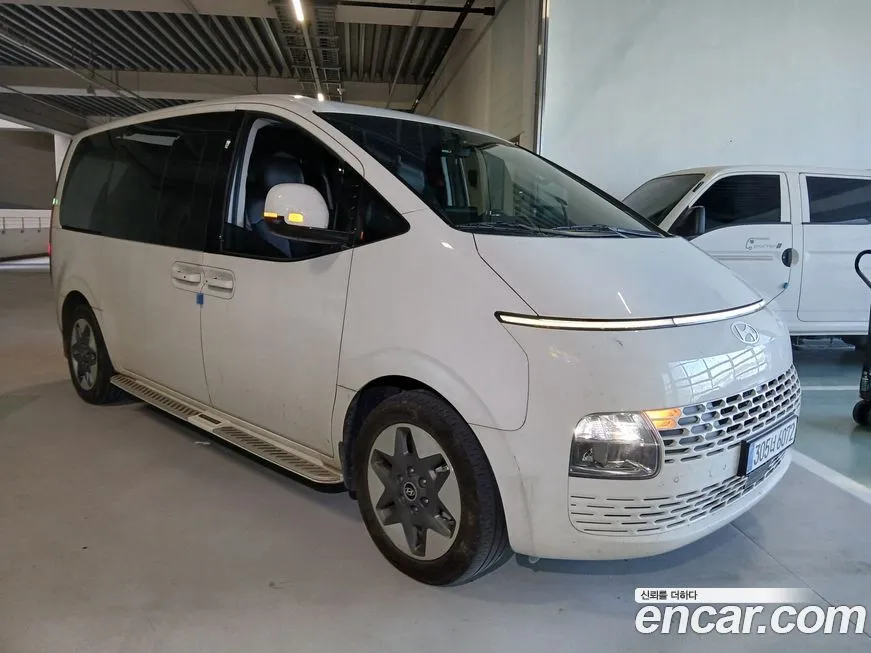 Hyundai Staria — фото 3