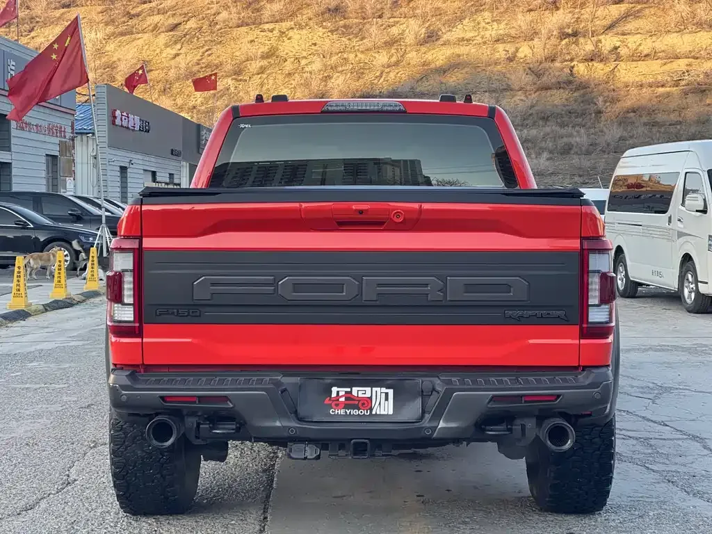Ford F-150 Raptor — фото 7