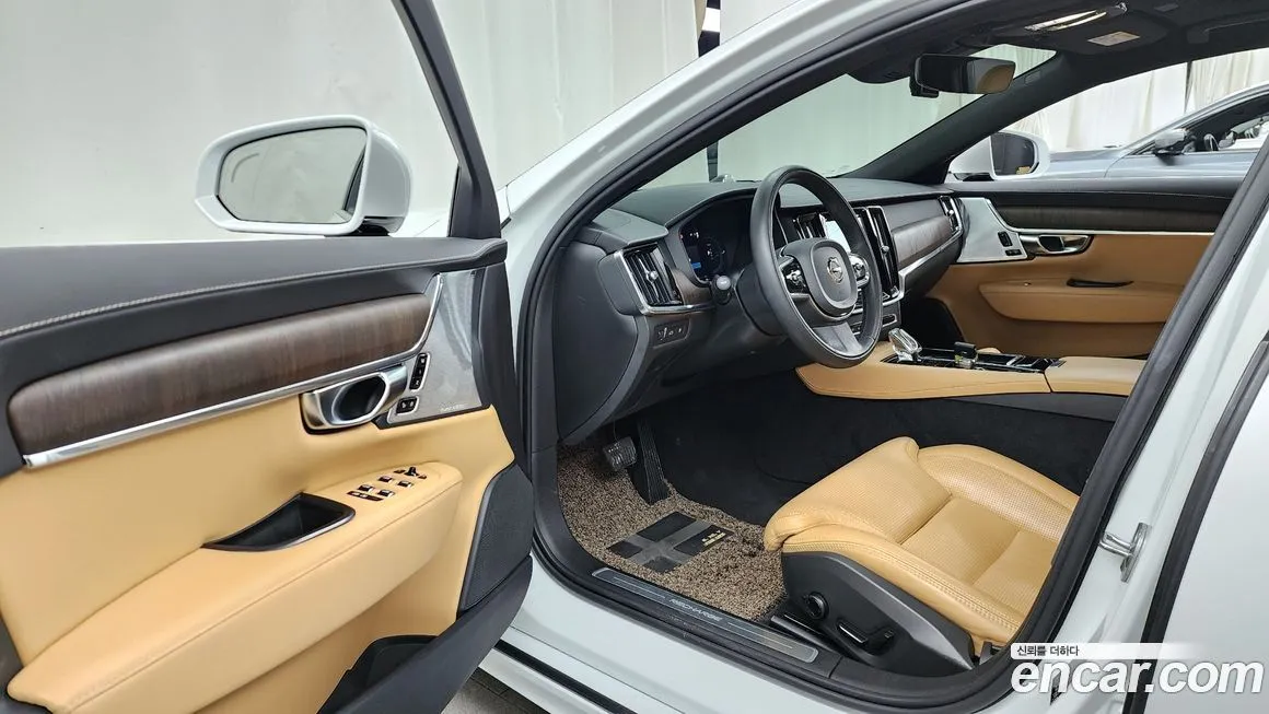 Volvo S90 — фото 10
