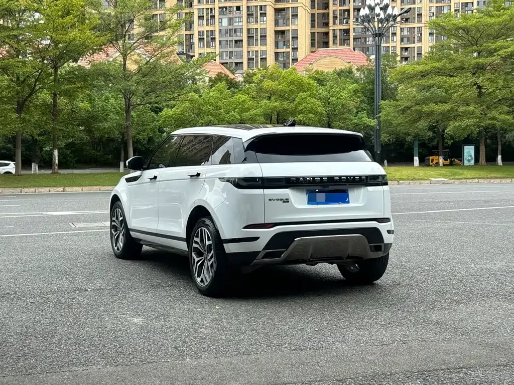 Land Rover Evoque — фото 9