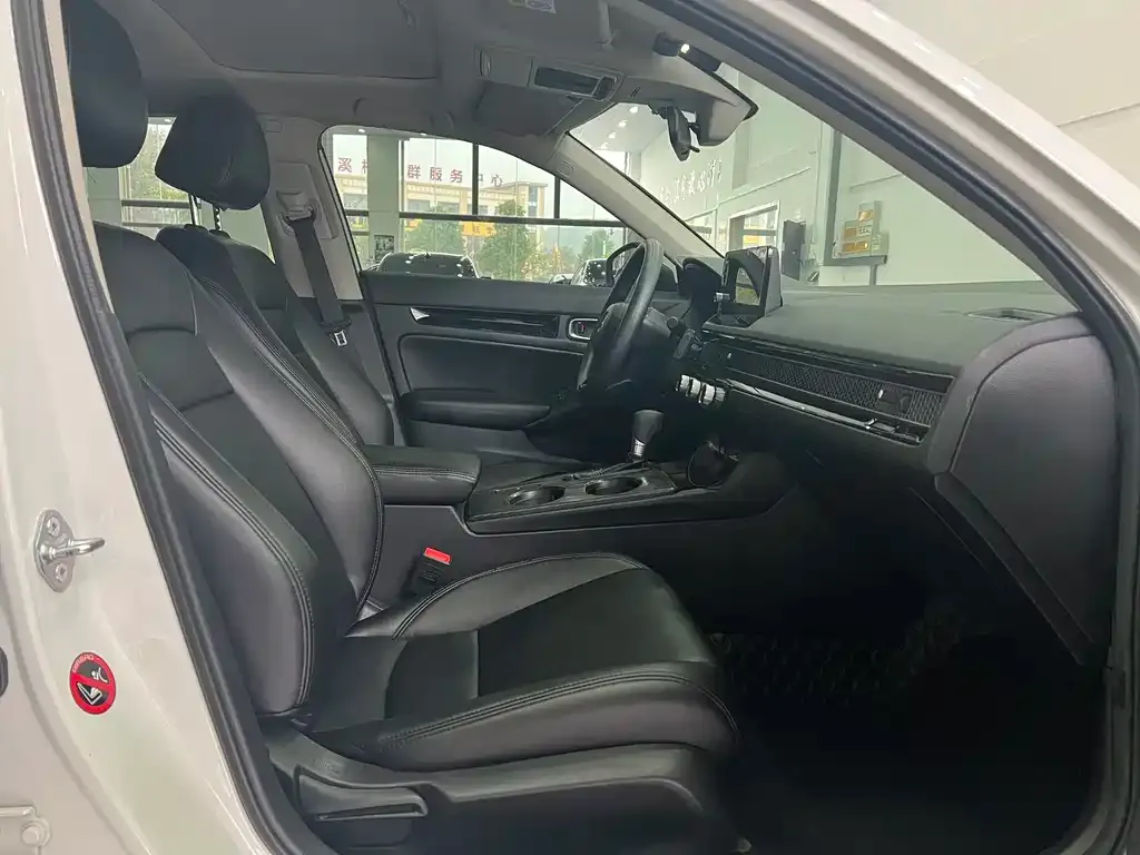 Honda Civic — фото 4
