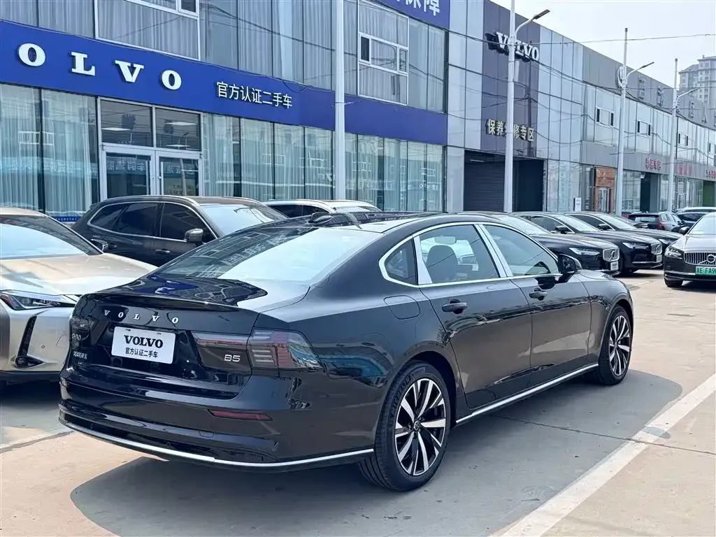 Volvo S90 — фото 5