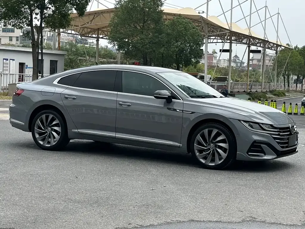 Volkswagen CC — фото 3