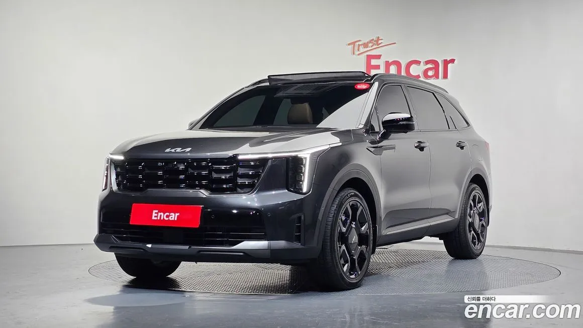 Kia Sorento — фото 1