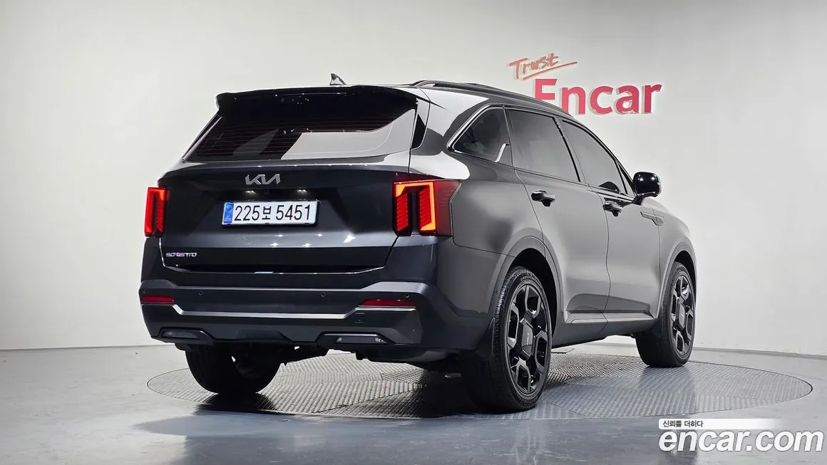 Kia Sorento — фото 2