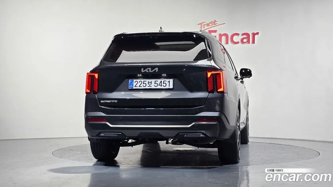 Kia Sorento — фото 4