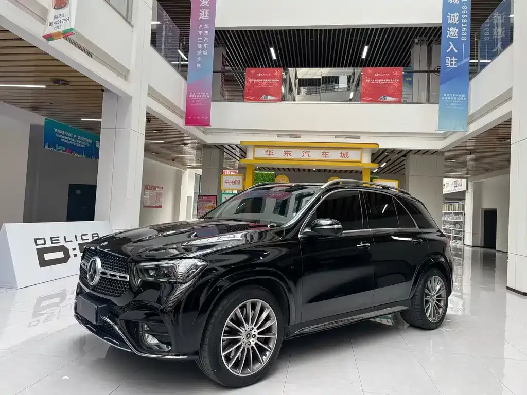 Mercedes-Benz GLE — фото 1