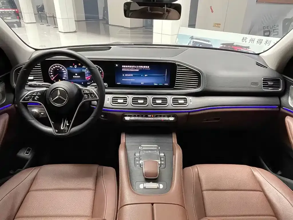 Mercedes-Benz GLE — фото 7
