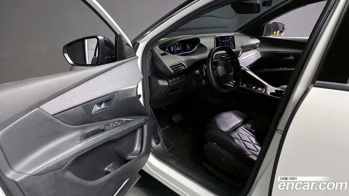 Peugeot 5008 — фото 10