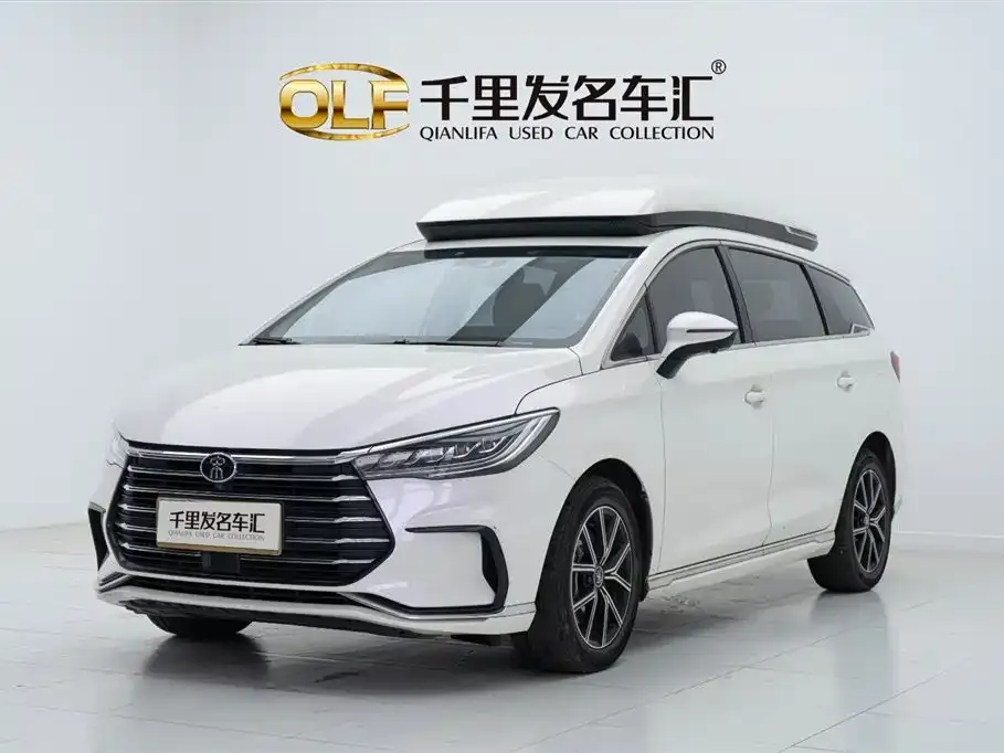 BYD MAX New Energy — фото 2