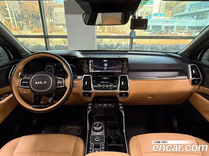 Kia Sorento — фото 7