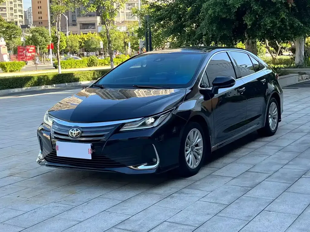 Toyota Allion — фото 1