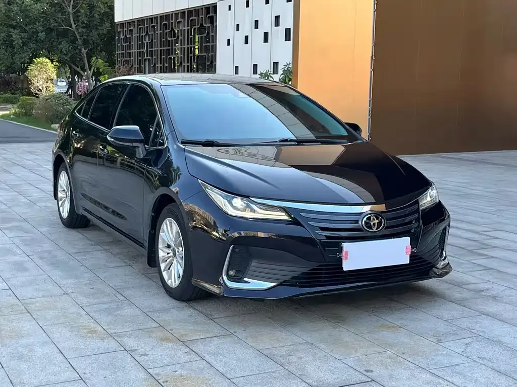 Toyota Allion — фото 3