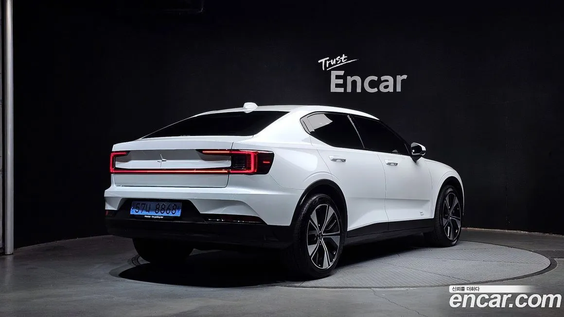 Polestar Polestar 2 — фото 2