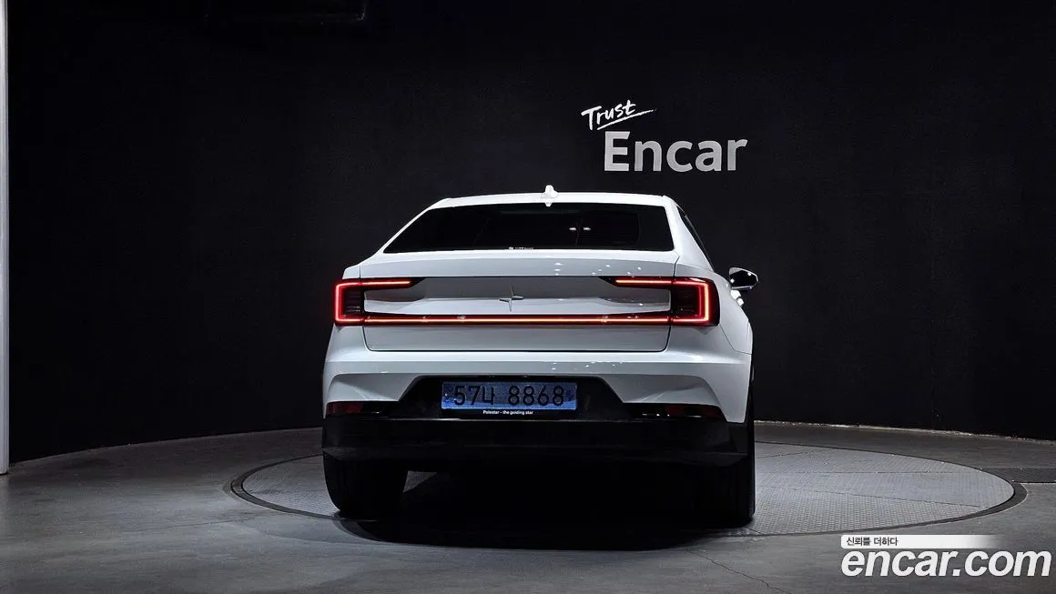 Polestar Polestar 2 — фото 4