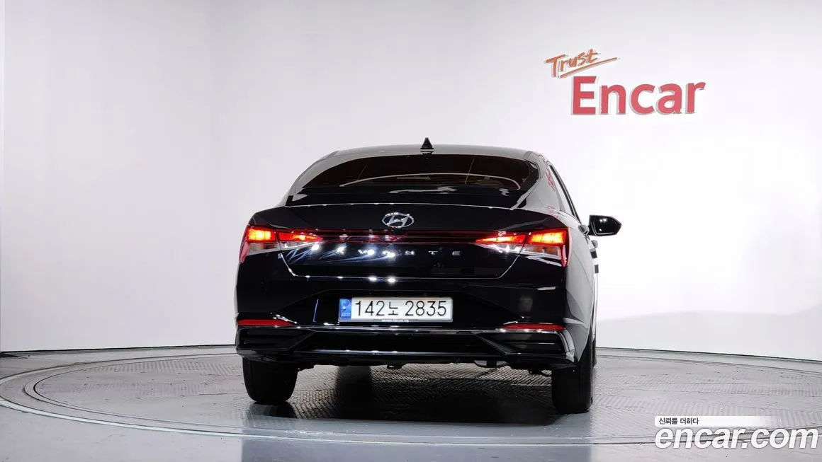 Hyundai AVANTE — фото 4