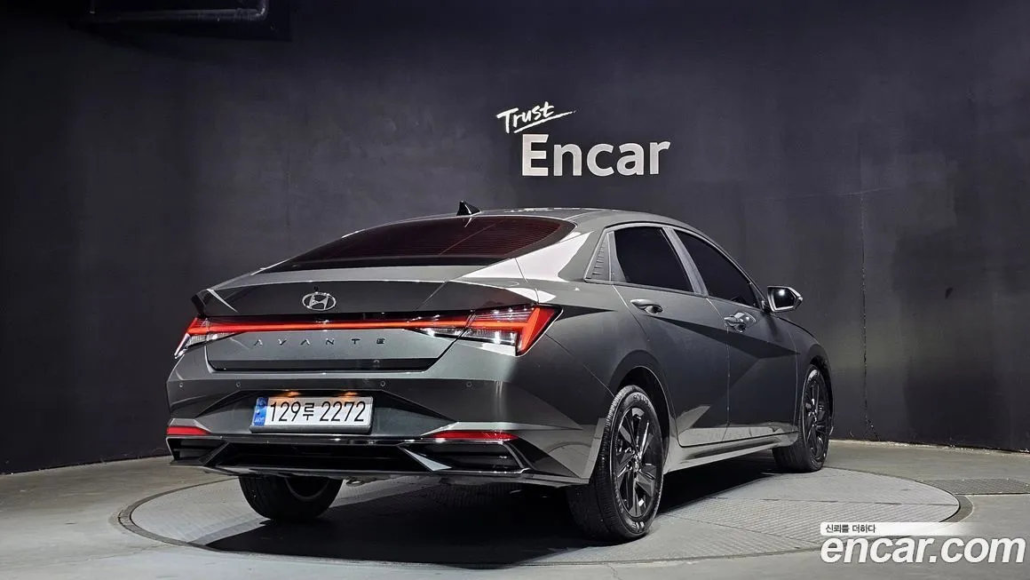 Hyundai AVANTE — фото 2