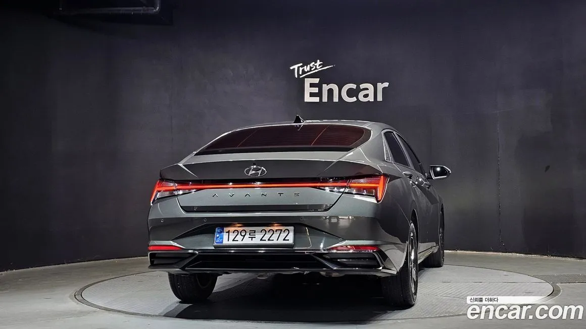 Hyundai AVANTE — фото 4