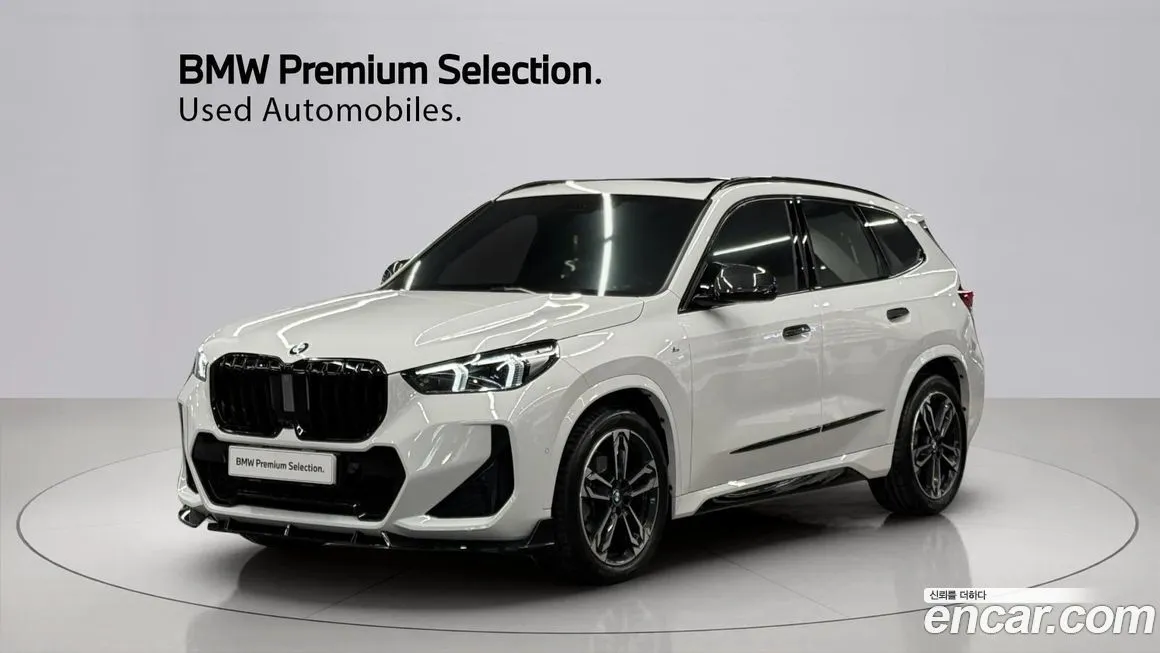 BMW X1 — фото 1