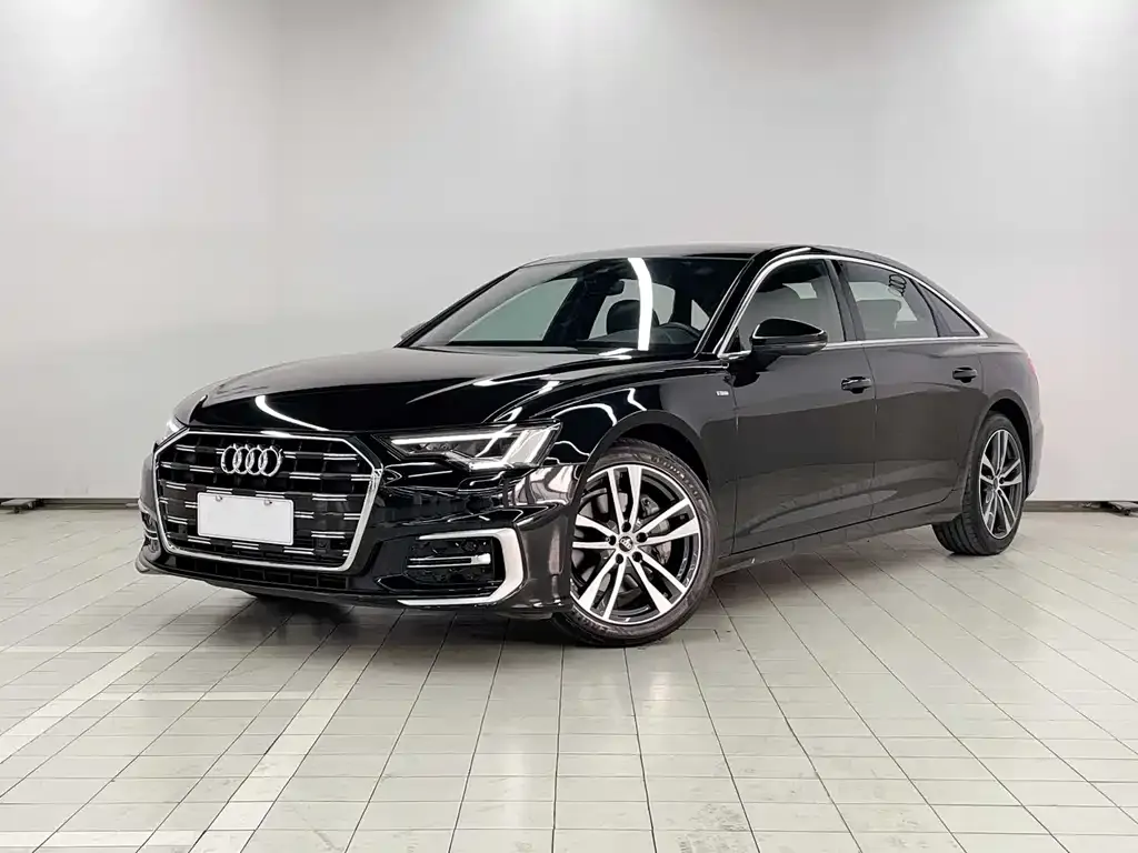 Audi A6L — фото 1