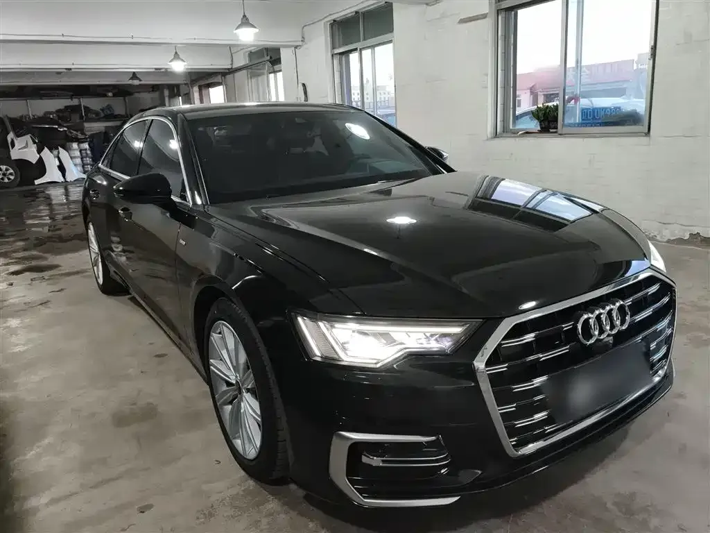 Audi A6L — фото 4