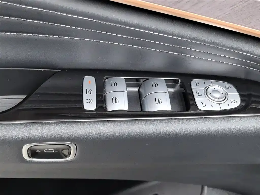 Chery Tiggo 9 C-DM — фото 9