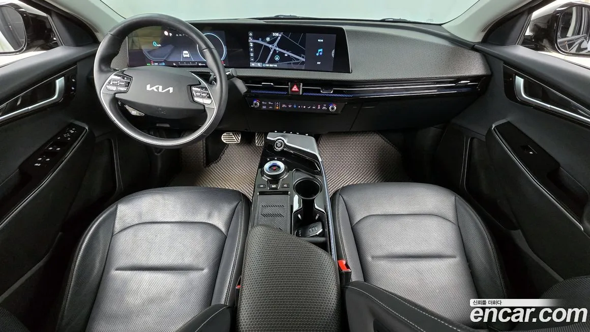 Kia EV6 — фото 7