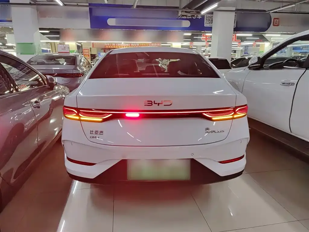 BYD Qin PLUS — фото 6