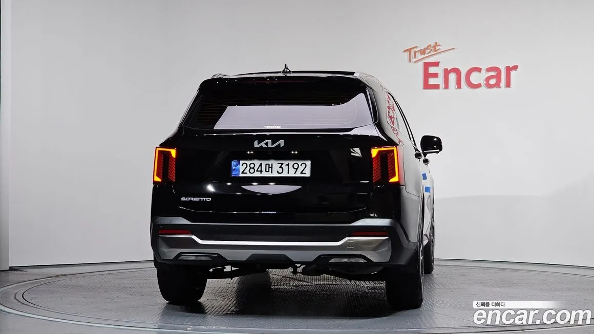 Kia Sorento — фото 4