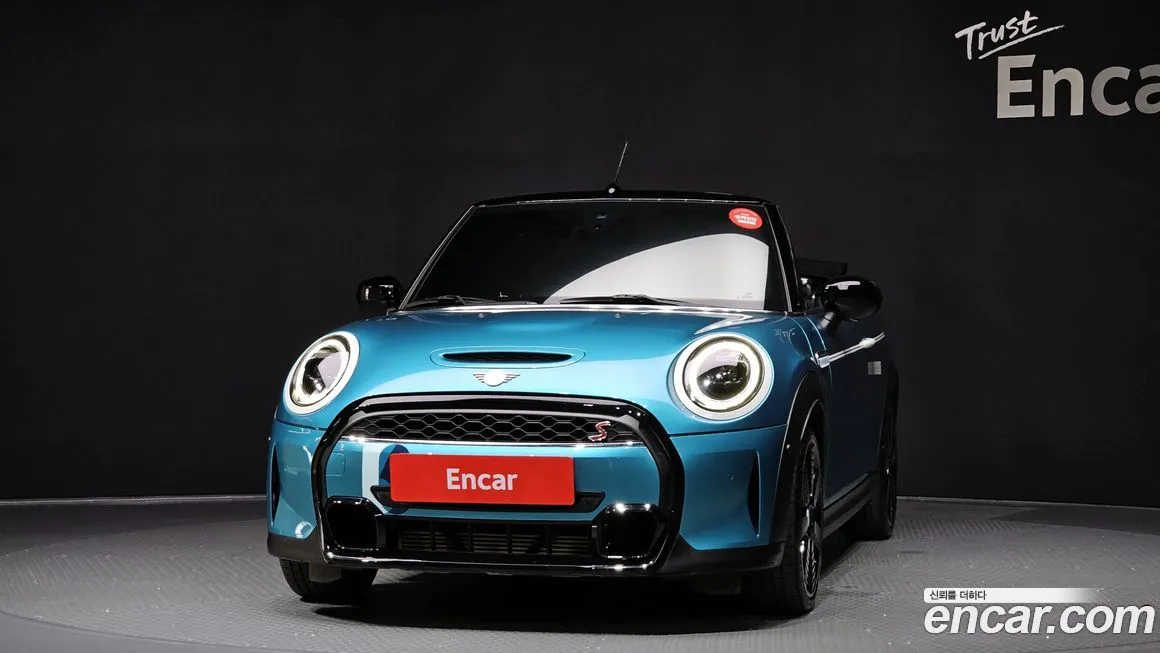 Mini Cooper Convertible — фото 3