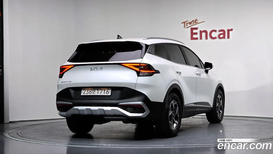 Kia Sportage — фото 2