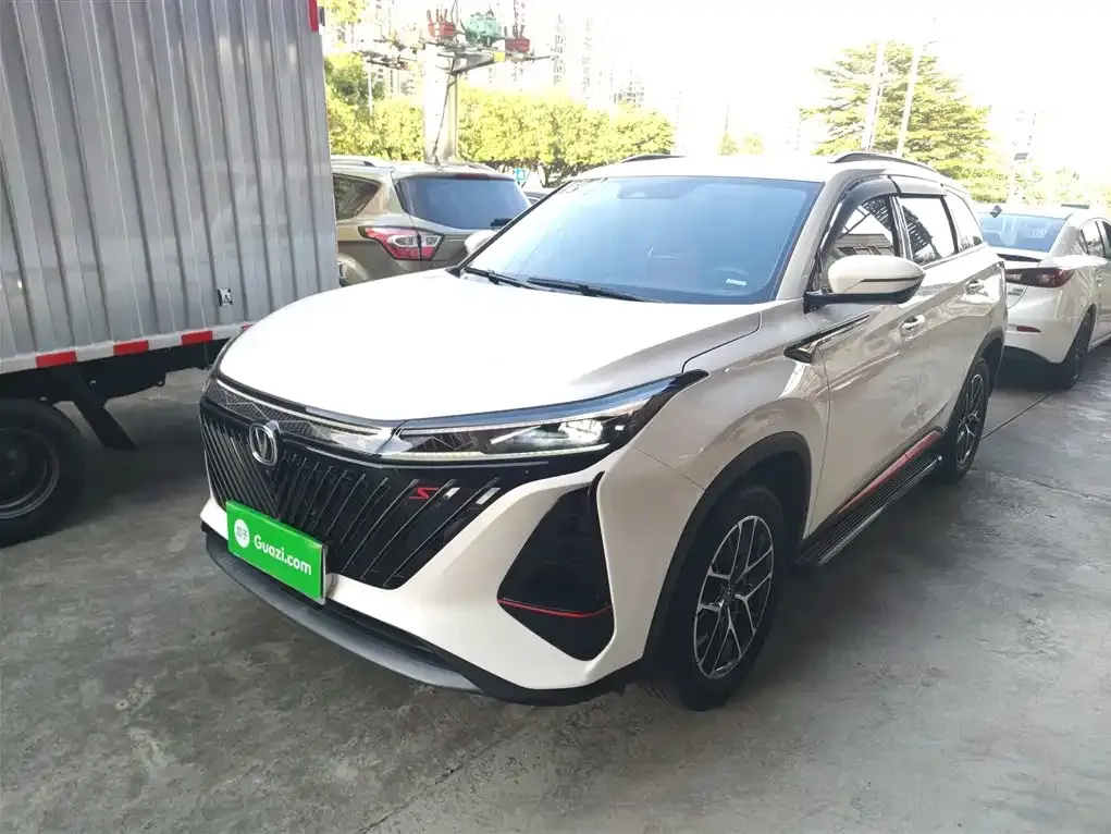 Changan CS75PLUS — фото 1