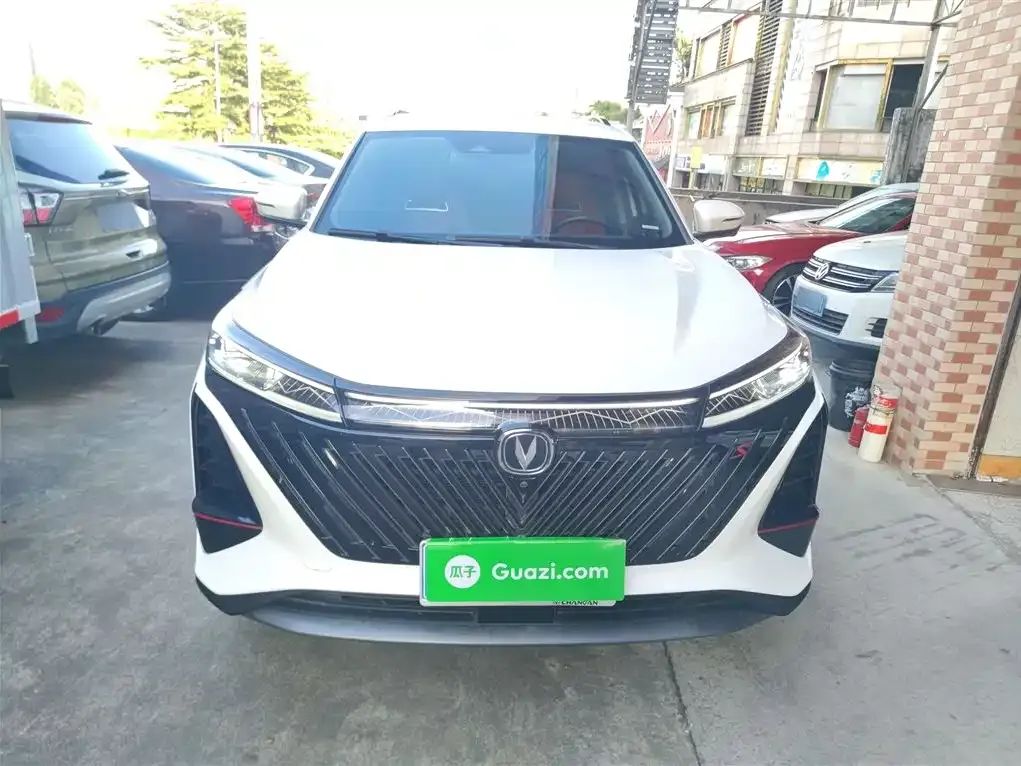 Changan CS75PLUS — фото 3