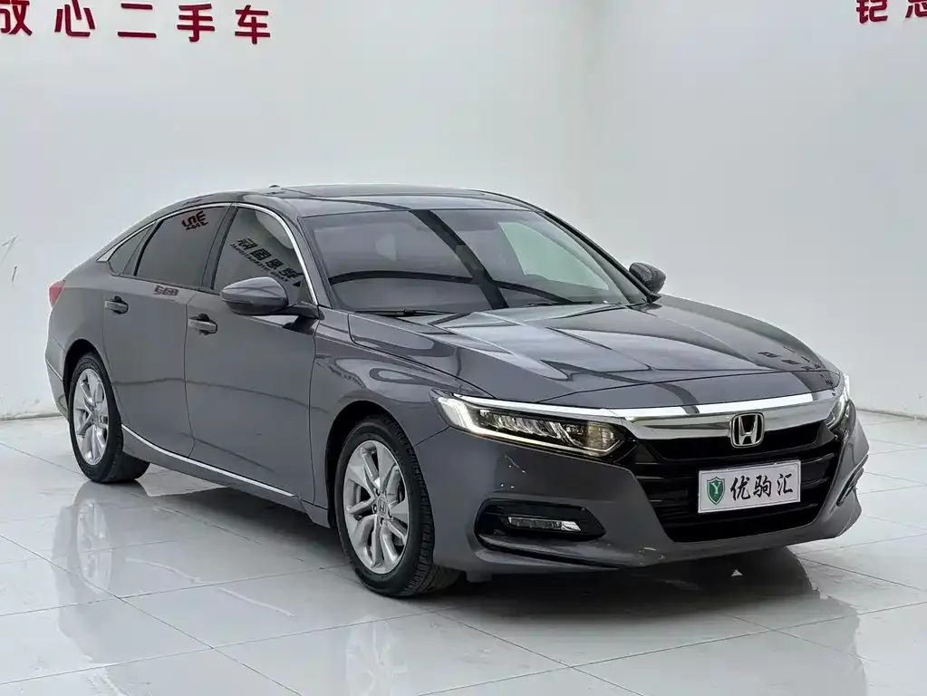 Honda Accord — фото 2