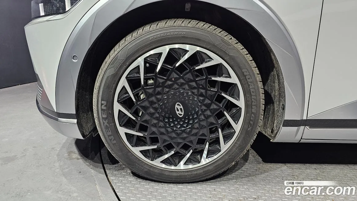 Hyundai Ioniq5 — фото 5
