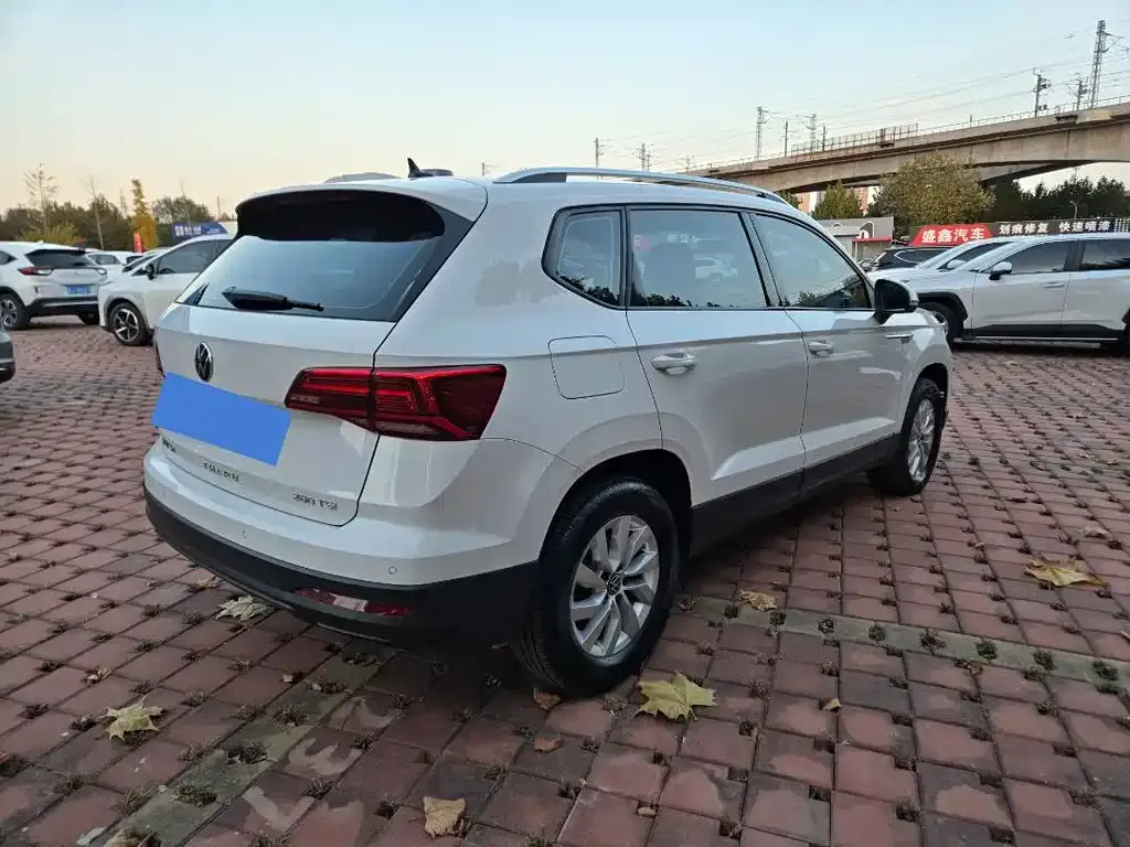 Volkswagen Tharu — фото 6