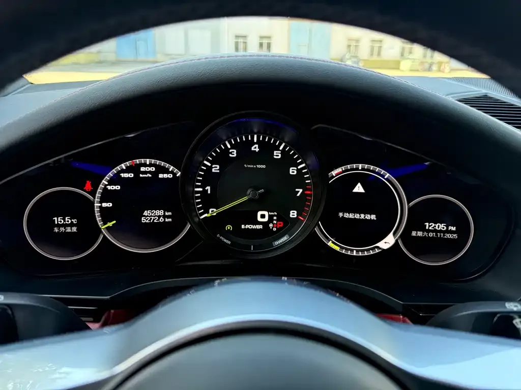 Porsche Cayenne Hybrid — фото 10
