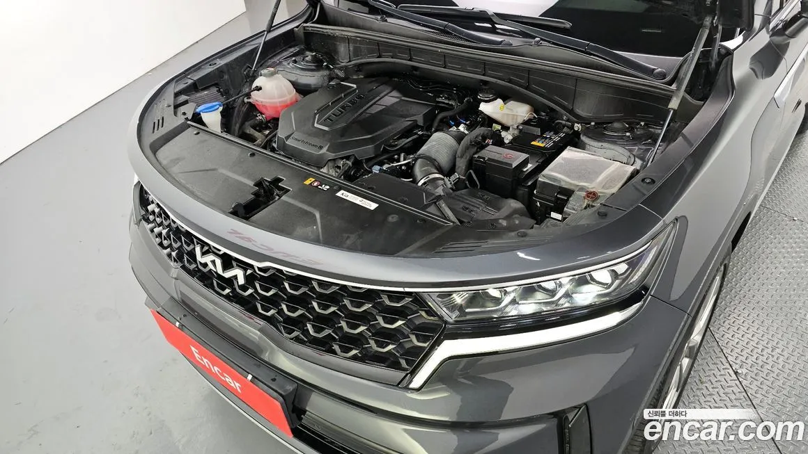 Kia Sorento — фото 6