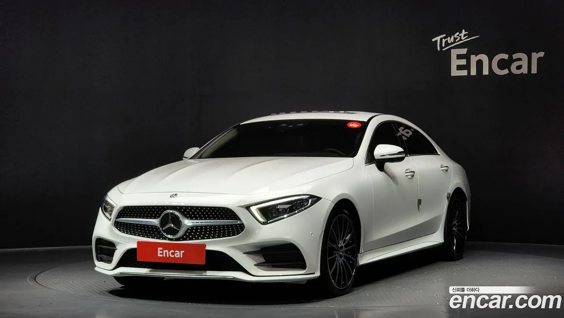 Mercedes-Benz CLS-Class — фото 1