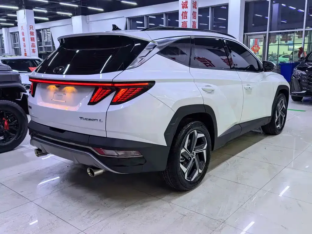 Hyundai Tucson — фото 6